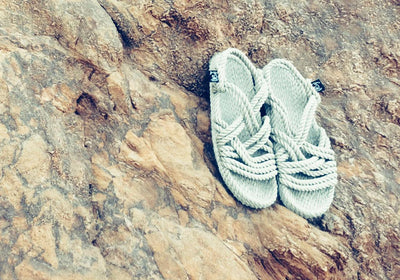 Bål, tæpper og balance: sådan omfavner du efteråret på Nomadic-måden