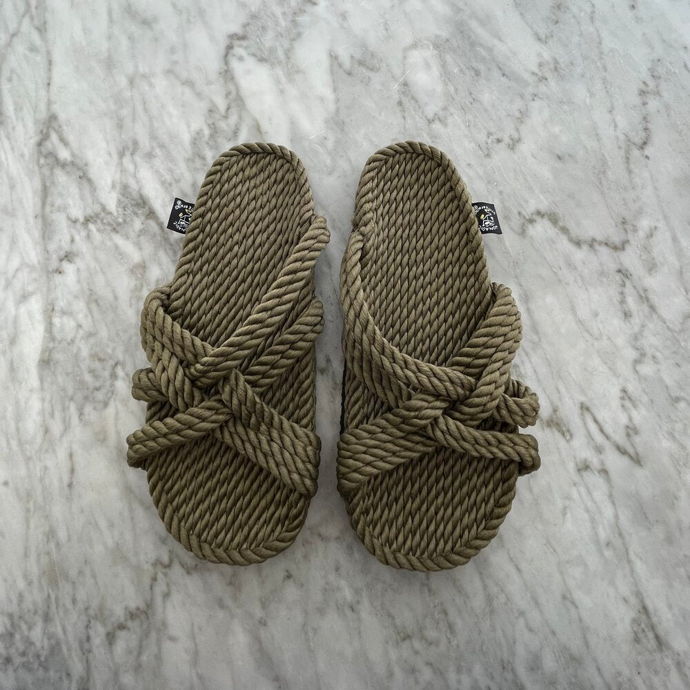 Slip on Khaki w. Black Sole